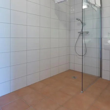 Zur Post Gæstehus 3*