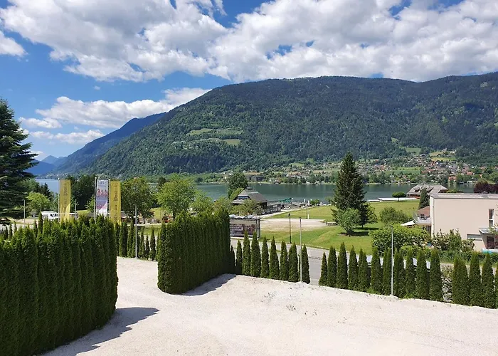 Zur Post Guest house Ossiach