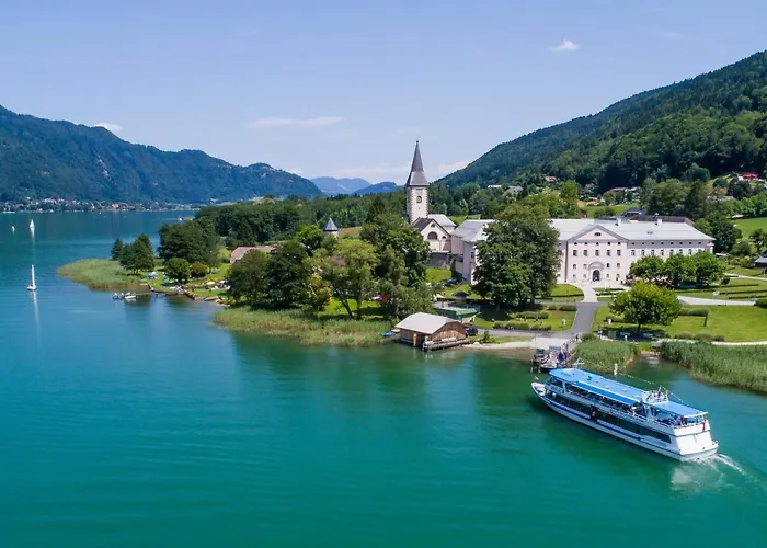 Zur Post Guest house Ossiach