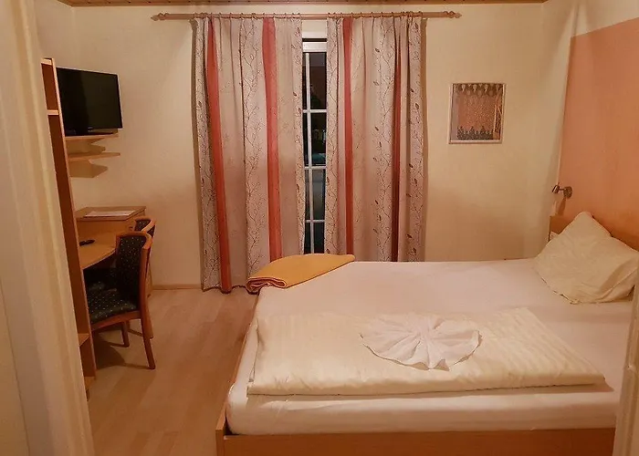 Guest house Zur Post 3*