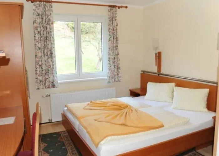 Zur Post Guest house Ossiach